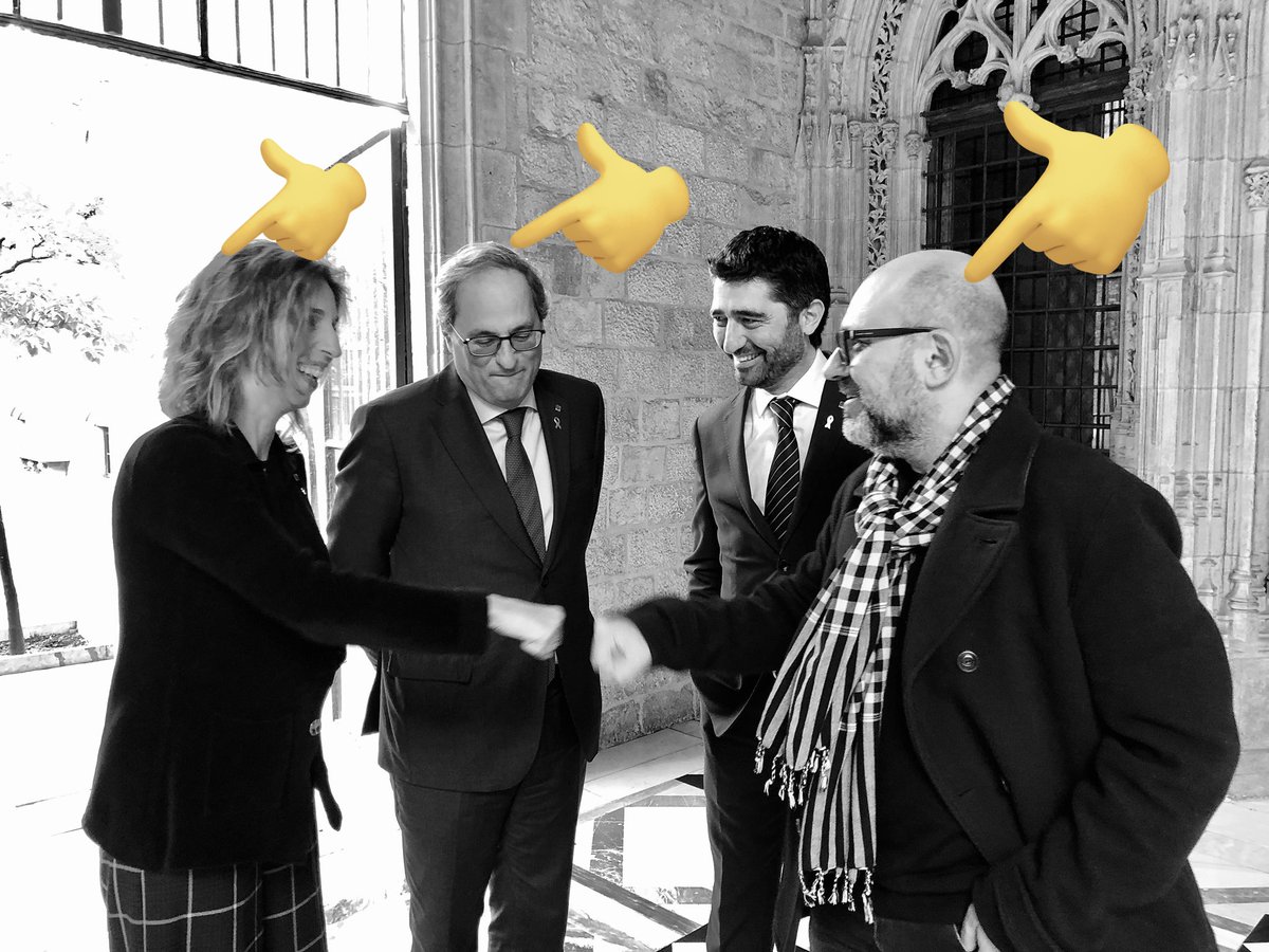 josejolivas's tweet photo. Look at these pics as, "coincidentally" you see the precursors of the AI intelligence strategy (Torra and Angels Chacón), that police links to an operation to take control of the territory, with Elies Campo and Ganyet. What a big family that of #CatalanGate #Tsunamigate 540/ https://t.co/mZuna44I4Z