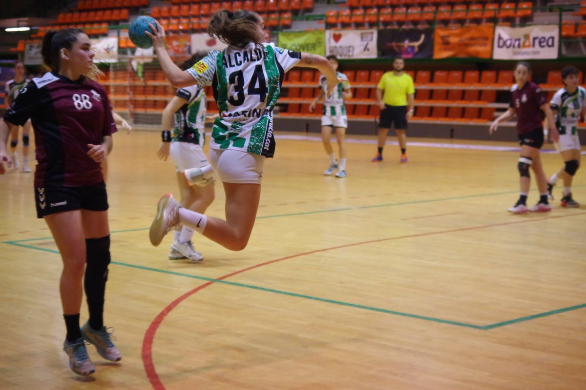 cargetas's tweet photo. Segueix gaudint i somrient, com m'agrada veure't així. #LeftHanderPower #34fever #1aCatHFem #forçaAlcalde @aalcaaldee34 https://t.co/UH1e4rBhmk