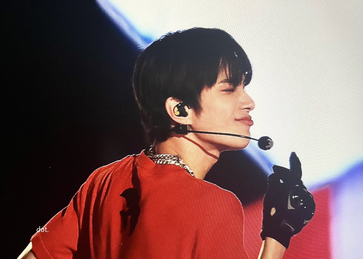 dot_jw's tweet photo. 221023 ♥️♥️ antifragile….

#정우     #JUNGWOO     #NCT127 https://t.co/nF0qT3Vrm9