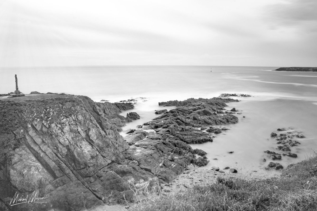 Près de la côte à Doëlan 🌊 morvan-bretagne-normandie.bzh/doëlan #doelan #doëlan #clohars #Finistere #bretagne #MagnifiqueBretagne #MagnifiqueFrance Belle semaine à toutes et à tous 😊