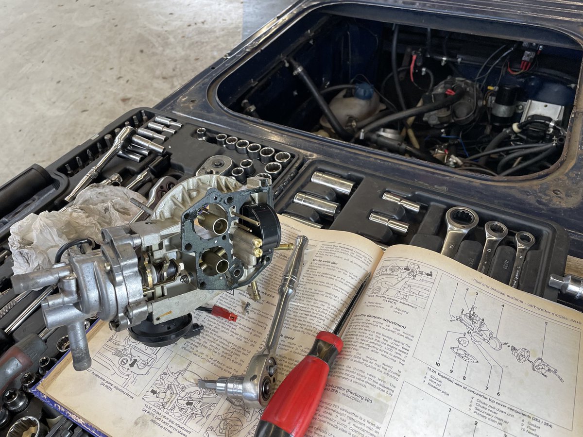 akciddento's tweet photo. New upgraded primary and secondary jets installed into the NOS pierburg carb in the #vwt3 doka - it’s a 1.9 carb on a 2.1 motor so on lpg all is good but on benzine it’s super lean - going from 102/110 to 112.5/120  hopefully helps and a dyno session will dial it in https://t.co/iT7vLDk0qE