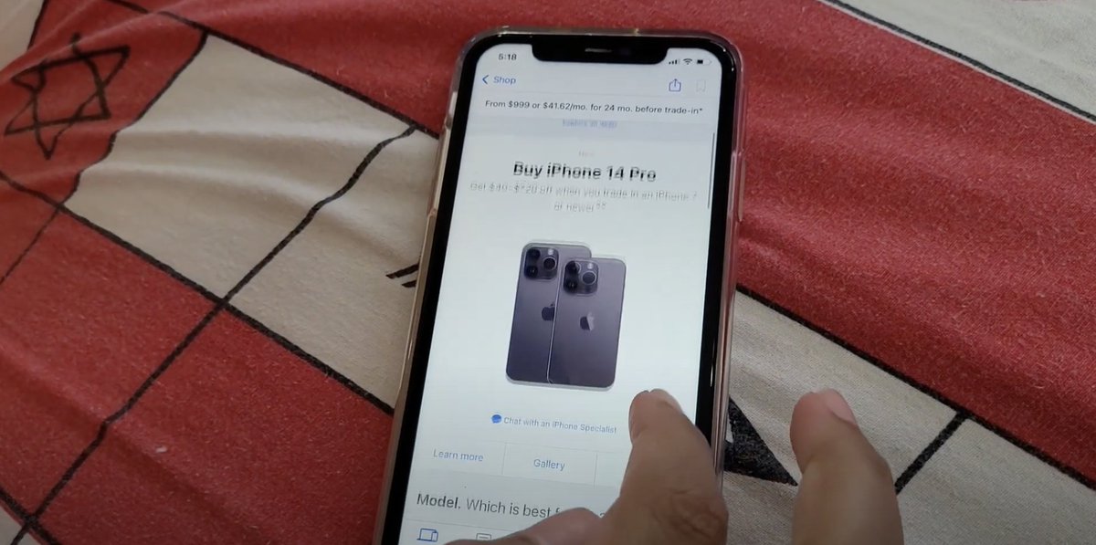 dhunHEROfficial's tweet photo. How much money can you save in the Apple Store? Today, we test it out using a challenge. #AppleStoreChallenge https://t.co/Bgxdx7Vp2K