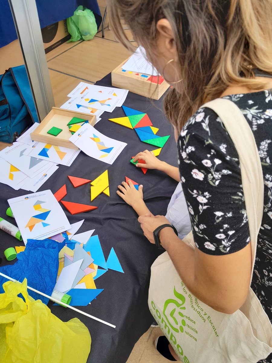 OrtiMJose's tweet photo. Acaba #Secyt22 @FundacionSeneca y tras compartir la @UCAM @UCAMeducacion + de 30 actividades relacionas con la investigación y la ciencia, es importante dar las gracias a los coordinadores @UCAM_Investiga profesores @veralcarz y alumnos @inmapc_ por tanto conocimiento compartido https://t.co/G2XKCTlPfw