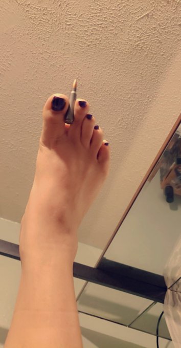 O shall u take the bullet!?  @ShibbyKitty17 @chaturbate @Feetfinder @FeetPics @OnlyFans @Twitter @TwitterSupport<a class="tags" href="/tag/shibbykitty17">@shibbykitty17</a><a class="tags" href="/tag/chaturbate">@chaturbate</a><a href="/tag/pretty"class="tags"><span>#pretty</span></a><a href="/tag/cheetah"class="tags"><span>#cheetah</span></a><a href="/tag/sellingcontent"class="tags"><span>#sellingcontent</span></a>