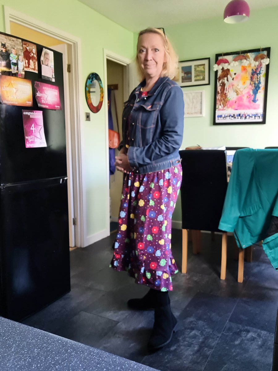 lorraine_voisey's tweet image. Wowza love the material the colour is stunning....i might get that pattern as i spy the word easy...#3projects #impressed