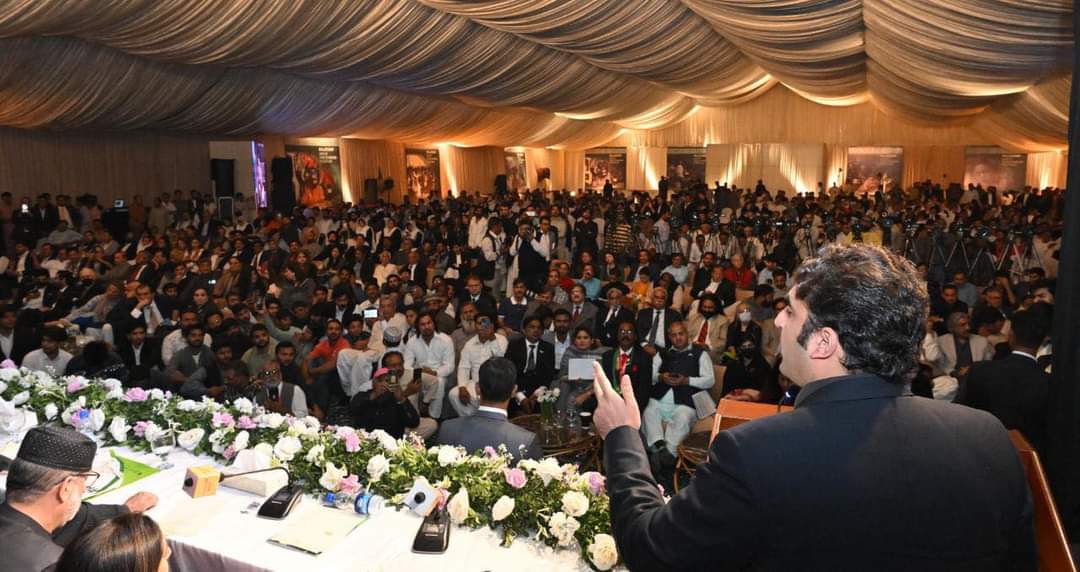 PPPSindhPK's tweet photo. Chairman PPP and FM Bilawal Bhutto Zardari addresses the 4th Annual Asma Jahangir Conference

#AJCONF22

https://t.co/VlSscTXgDm https://t.co/Iyj6VewxjV