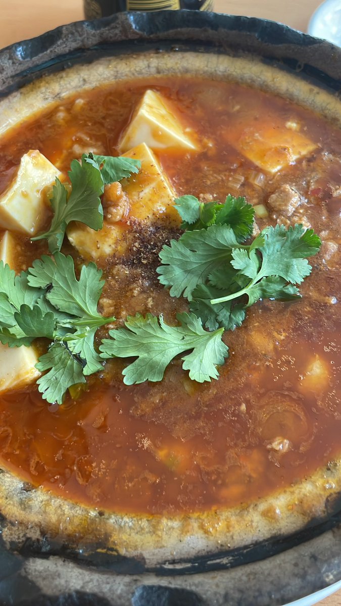 Murakamiの麻婆豆腐は辛目だけどめちゃうま😋
#麻婆豆腐とビール