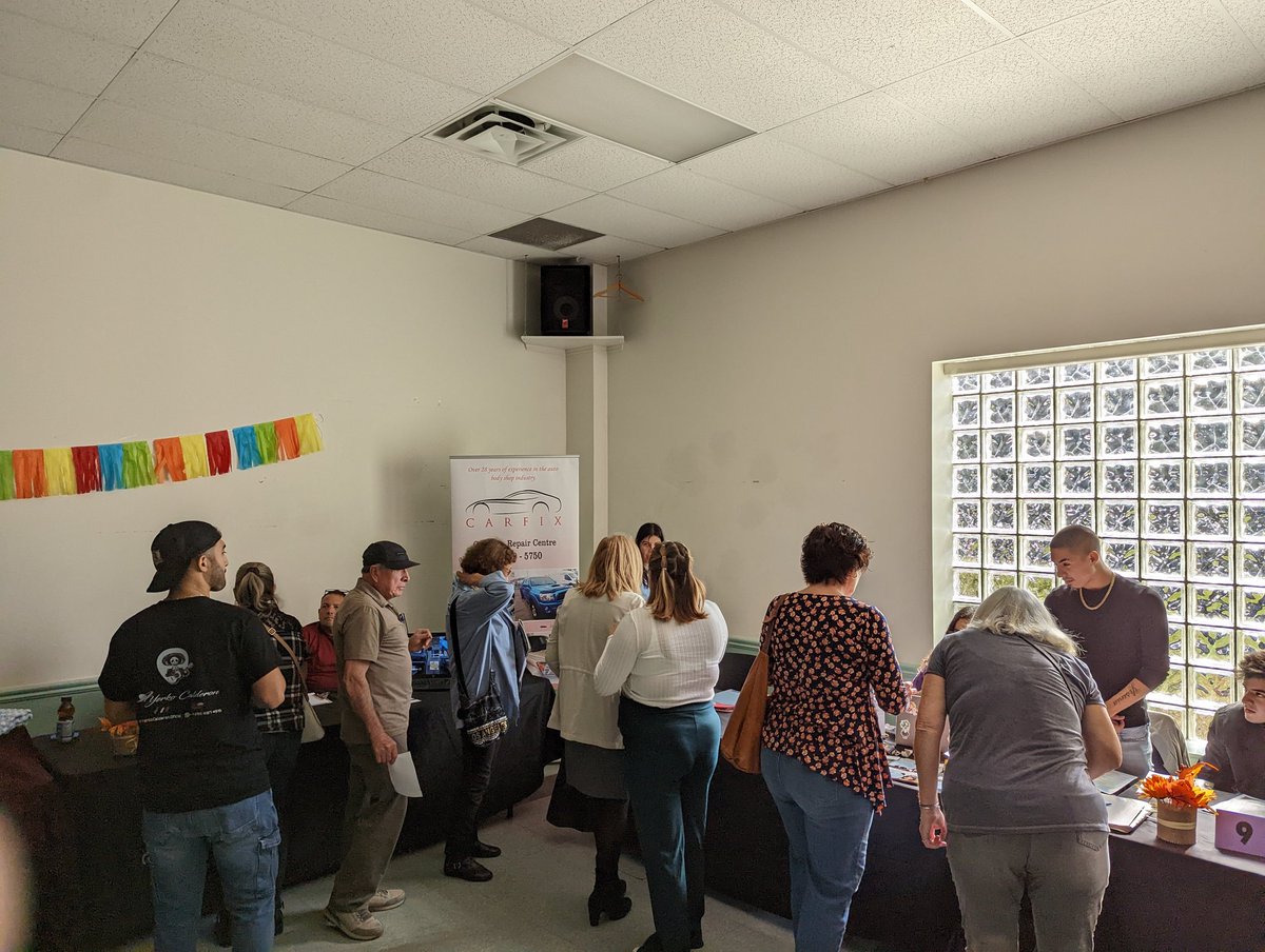 Latin America Network at McMaster University LANMU (@mcmasterlan) on Twitter photo Today we are at the Latin American Fair by <a href="/AFHhamilton/">AFHhamilton</a> to engage with Latin American youth & community in #HamOnt about the new Interdisciplinary Minor in Latin American & Latinx Studies at <a href="/McMasterU/">McMaster University</a> & other Interdisciplinary Minors!
<a href="/McMasterOCE/">McMaster OCE</a> Today we are at the Latin American Fair by <a href="/AFHhamilton/">AFHhamilton</a> to engage with Latin American youth & community in #HamOnt about the new Interdisciplinary Minor in Latin American & Latinx Studies at <a href="/McMasterU/">McMaster University</a> & other Interdisciplinary Minors!
<a href="/McMasterOCE/">McMaster OCE</a>