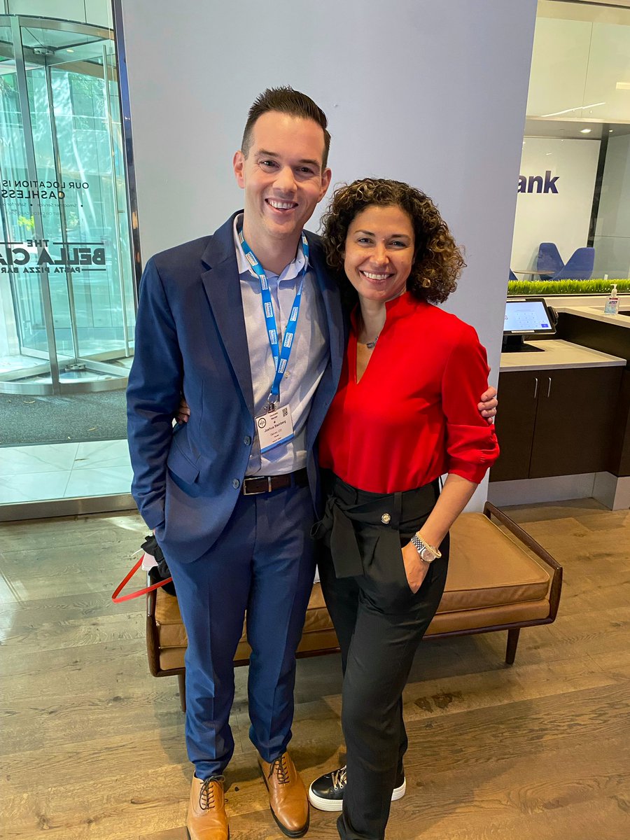 Can’t be <a href="/AmCollegeGastro/">ACG</a> without snapping a pic with one the best mentors, friends and colleagues <a href="/DCharabaty/">Aline Charabaty, MD, FACG, AGAF</a>! #ACG2022