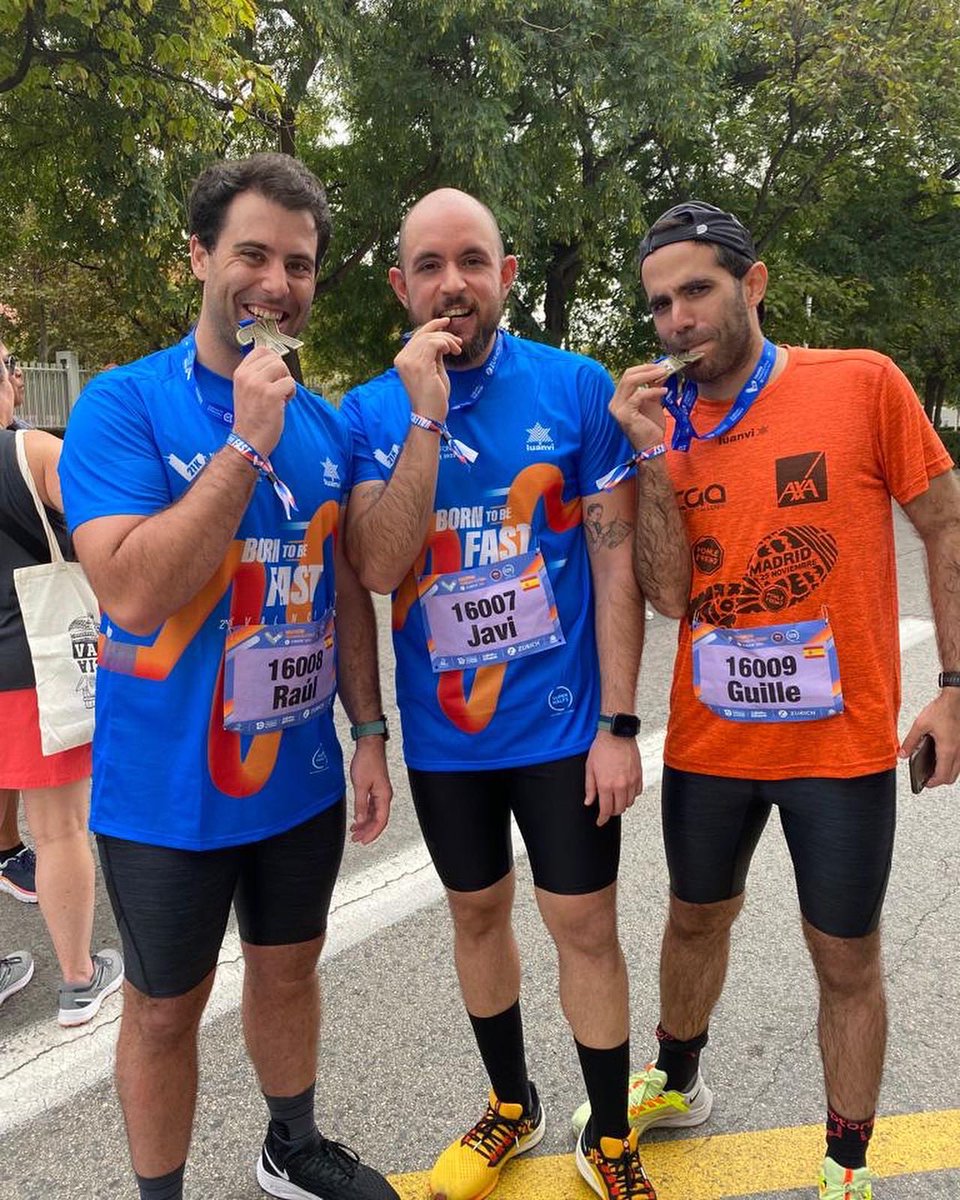 Media Maratón Valencia 2022 ✅
<a href="/_rauldz/">Raúl Díaz</a> <a href="/guilleciro/">Guillermo Cid</a>