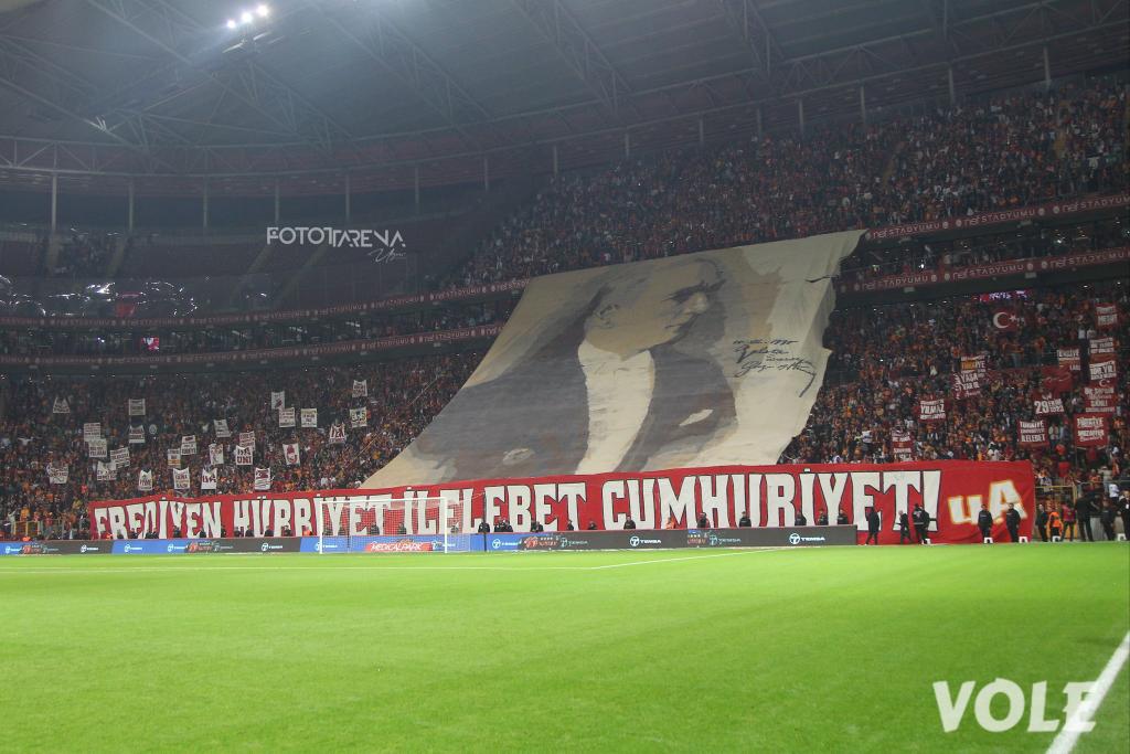 Ebediyen Hürriyet İlelebet Cumhuriyet 🤍💙🇹🇷🇹🇷