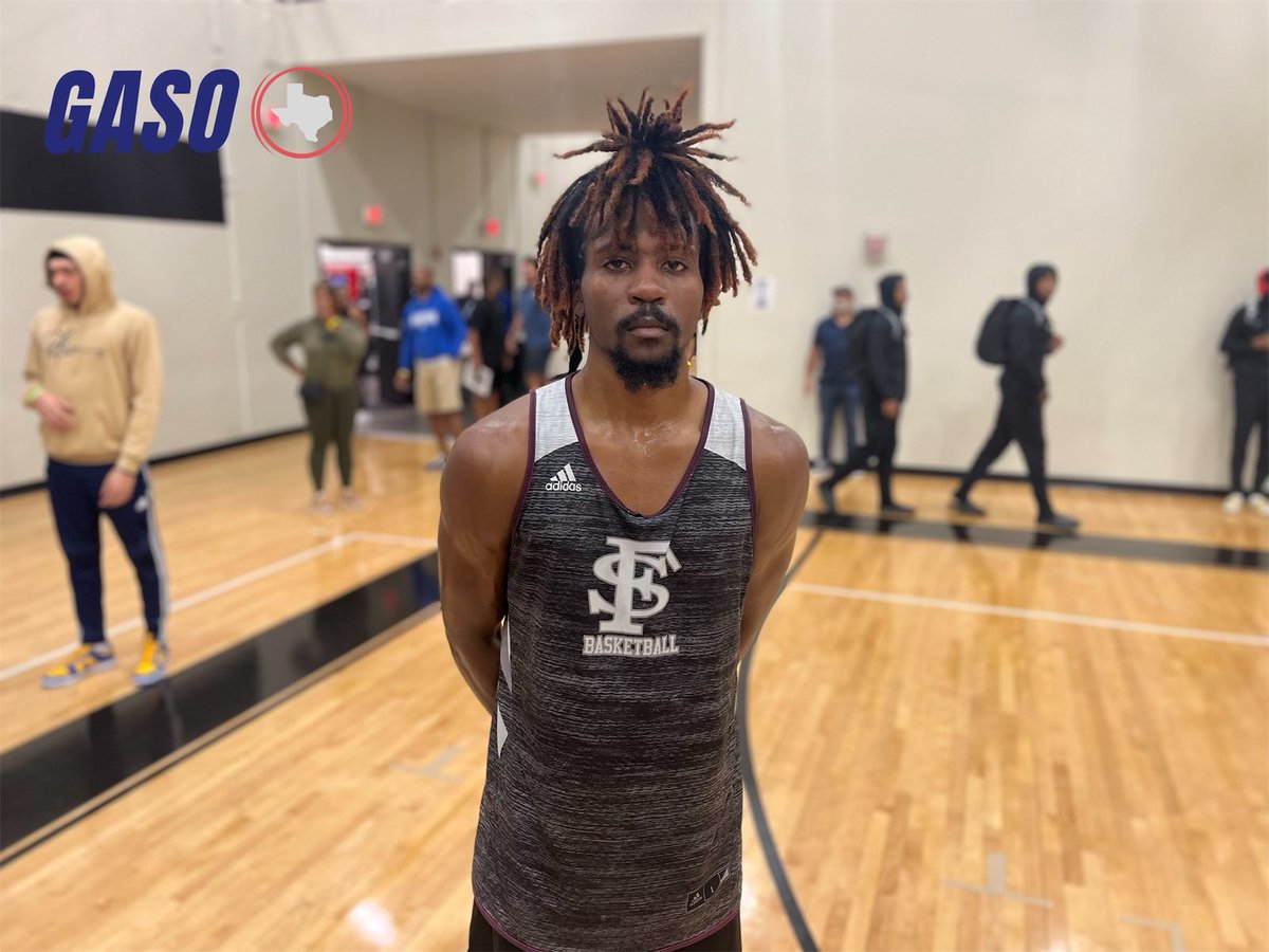 TexasHoopsGASO's tweet photo. #GASOJAM22 Notebook 📒 

@15sean2savage - Fort Scott

• Crafty finisher 
• Comfortable navigating crowds
• Plays with bounce

#GASO | Everyone’s Big Stage https://t.co/jzhGwwc5Yf