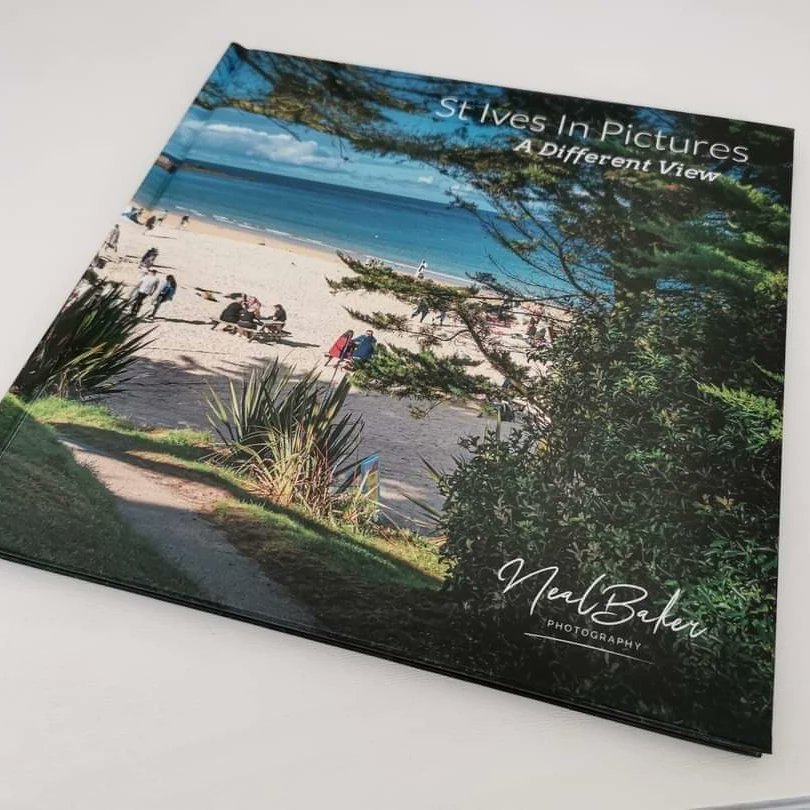 #stives #Christmas2022 The 'Love St Ives' 2023 Calendars (by Neal Baker Photography) are available to order now via this link:
love-stives.co.uk/calendars

The perfect stocking filler 😊