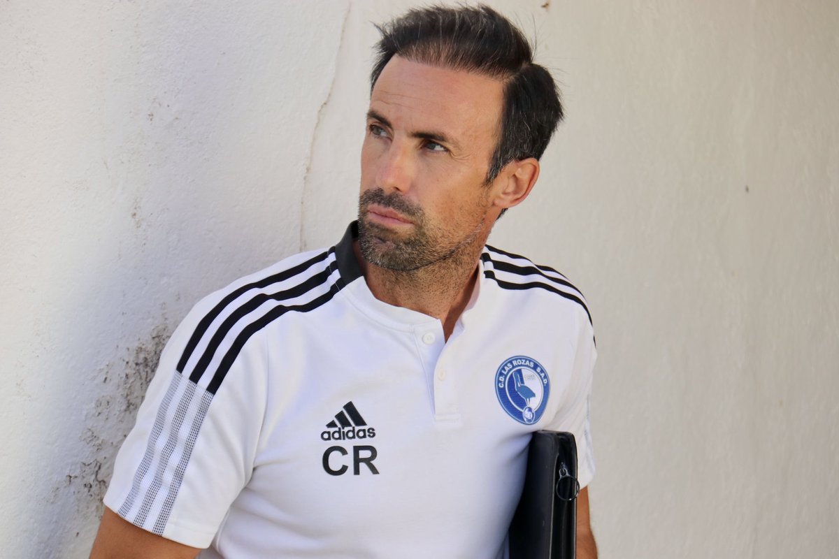 Feliz por cumplir 50 partidos oficiales como entrenador de <a href="/LasRozas_CF/">Las Rozas CF</a> , y que mejor manera que sumando en nuestra casa la victoria número 25 en total!
Ilusión y trabajo por seguir creciendo y conseguir lo máximo para todos! 💙
#CorazonAzul | 💙
#SeamosUnaFamilia