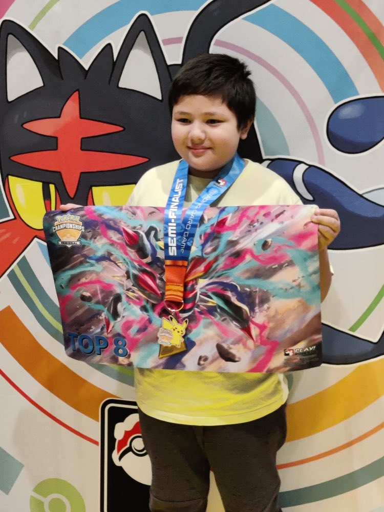 My student Joshua got top 4 in juniors in Lille this weekend piloting Giratina! I’ve been working with Joshua for a while and it’s great to see his hard work pay off. Congrats buddy 🔥

(Thanks to Joshua’s dad for the picture and permission to share 💯)