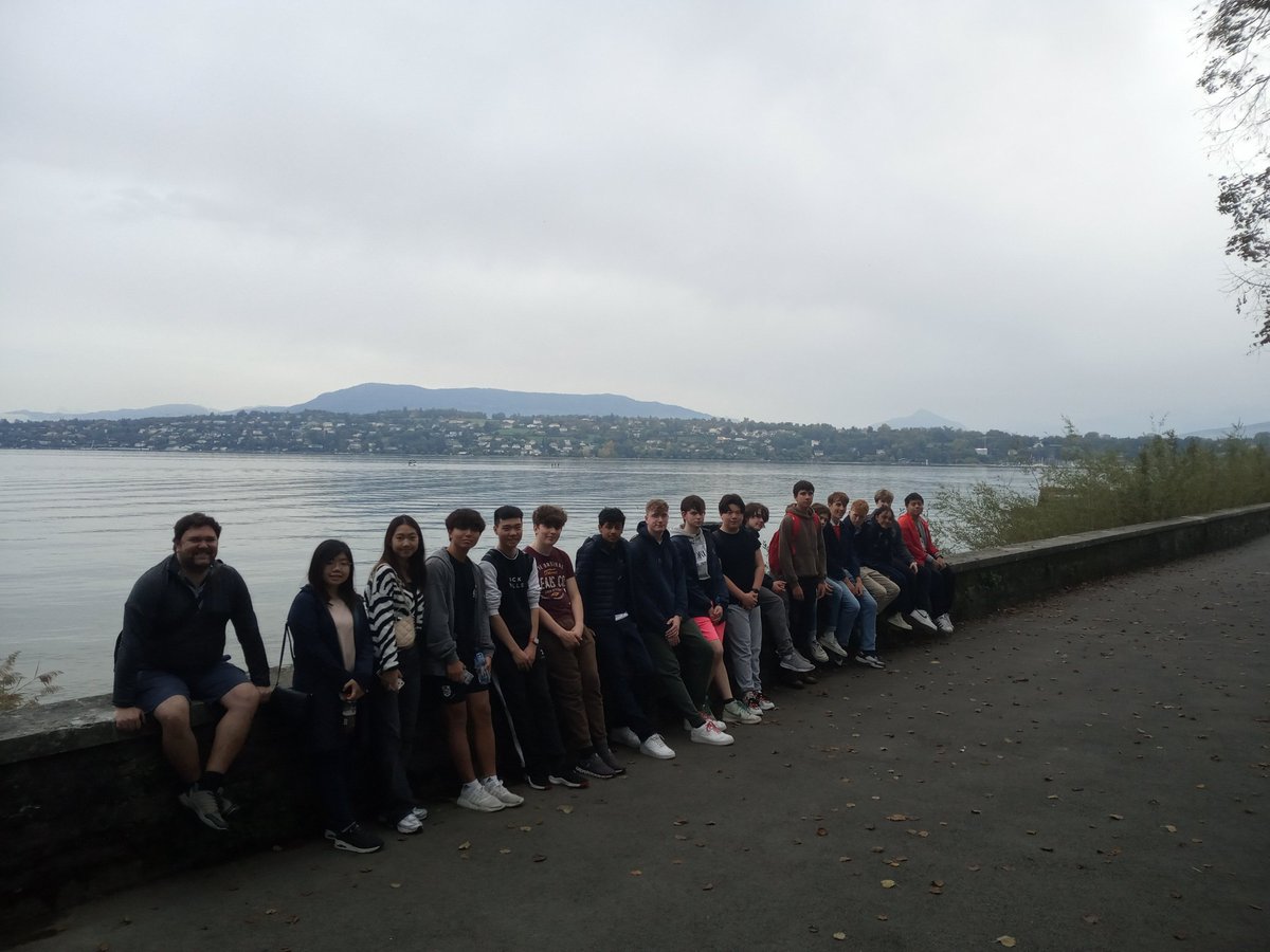 Last photo by the lake of the inaugural #DeanClosePhysics trip to Geneva and <a href="/CERN/">CERN</a>. We've had a great time, time to fly home - we'll be a bit late back! #DistinctlyDeanClose #DeanCloseTrips #DeanCloseSixthForm  #DeanCloseFlourishing