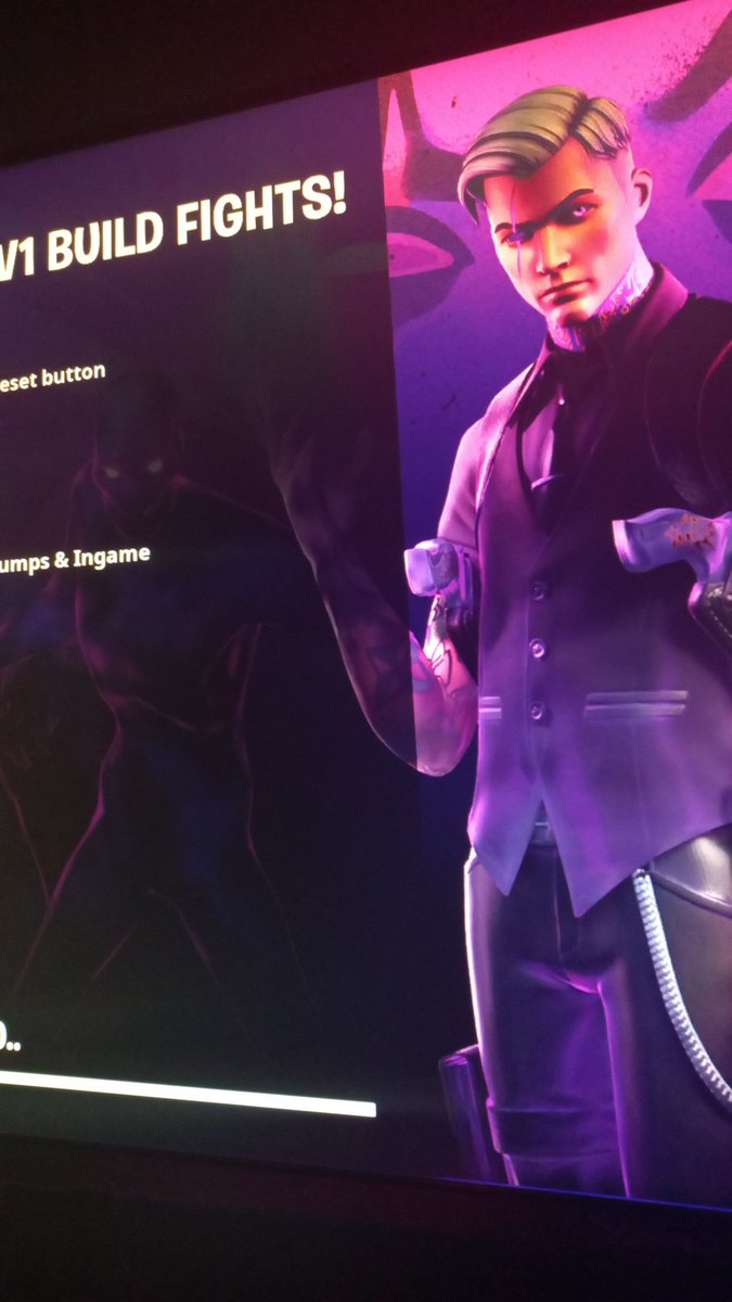 No puede ser que estoy aqui jaja, alguien para unos 1v1s jeje