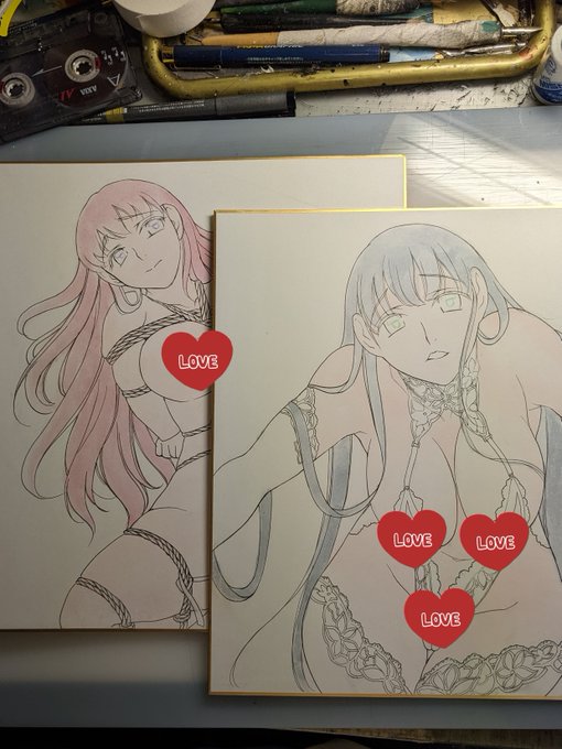 何か最近妙にHPの回復が遅いので、作業が遅れ気味です。気分転換に色紙描いたりや落書きとかもしていますが中々…💧
あ、でも同人誌は頑張って只今絶賛ペン入れ中ですっ😅💦💦 