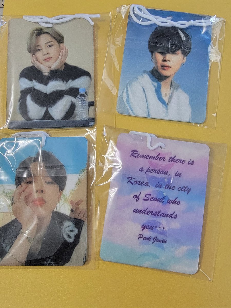 Namjoons3rdeye's tweet image. Quick giveaway ww.
Jimin car air freshener lol.  I'm kinda new at it so have low expectations 🙃 
Must be following. Just comment like and retweet. Ends when I want to stop lol