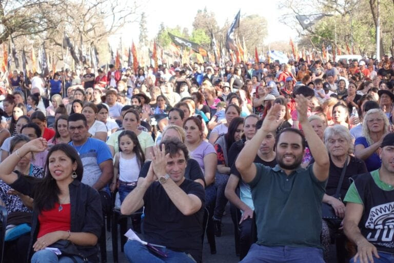 “Está creciendo una alternativa socialista para superar definitivamente al peronismo” <a href="/Solanopo/">Gabriel Solano</a>  #Izquierda
agenda4p.com.ar/2022/10/23/sol…