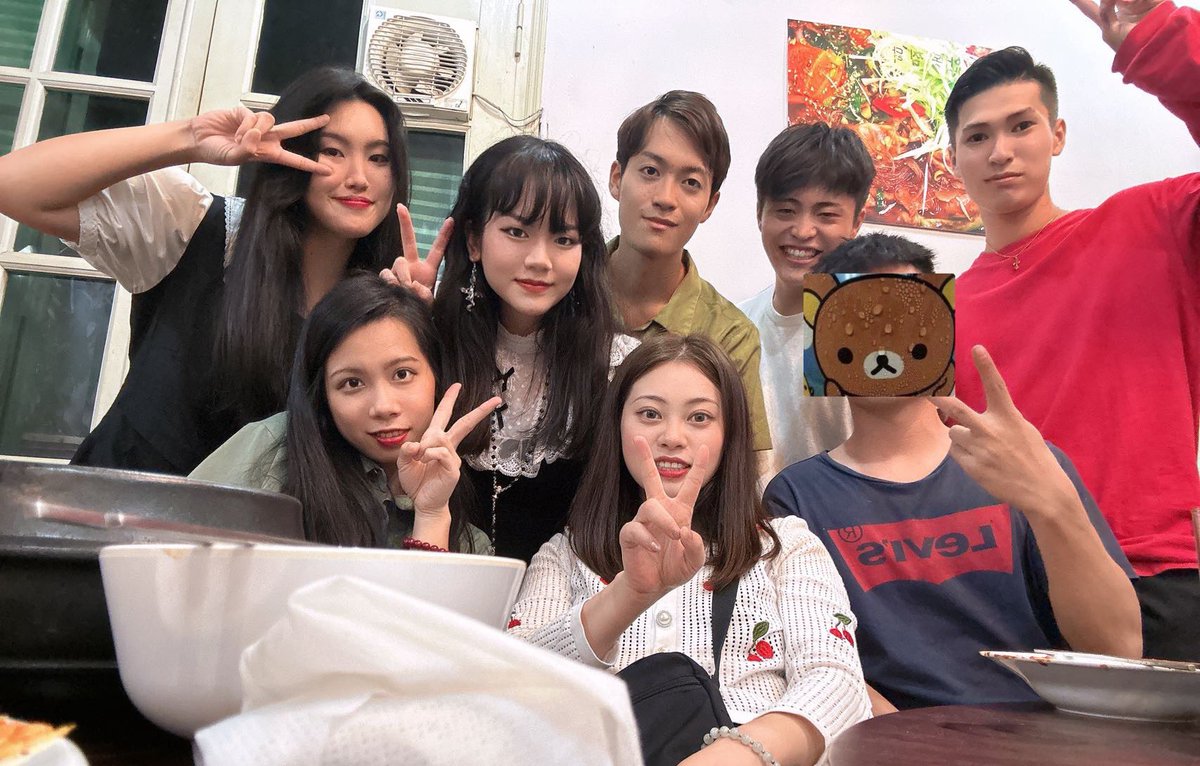 swakaze's tweet photo. 聚会即八卦🤫 https://t.co/zNcnnnWNAA