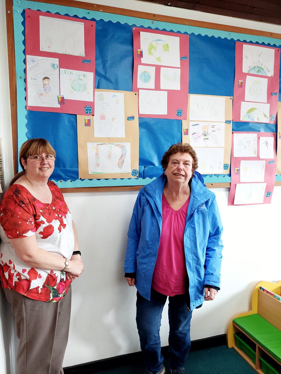 ggforthvalley's tweet photo. Thank you to everyone who organised, supported, created, displayed and visited our Pencil Express artwork across Libraries in Forth Valley 💙✏️📚 https://t.co/7idbatRwg3