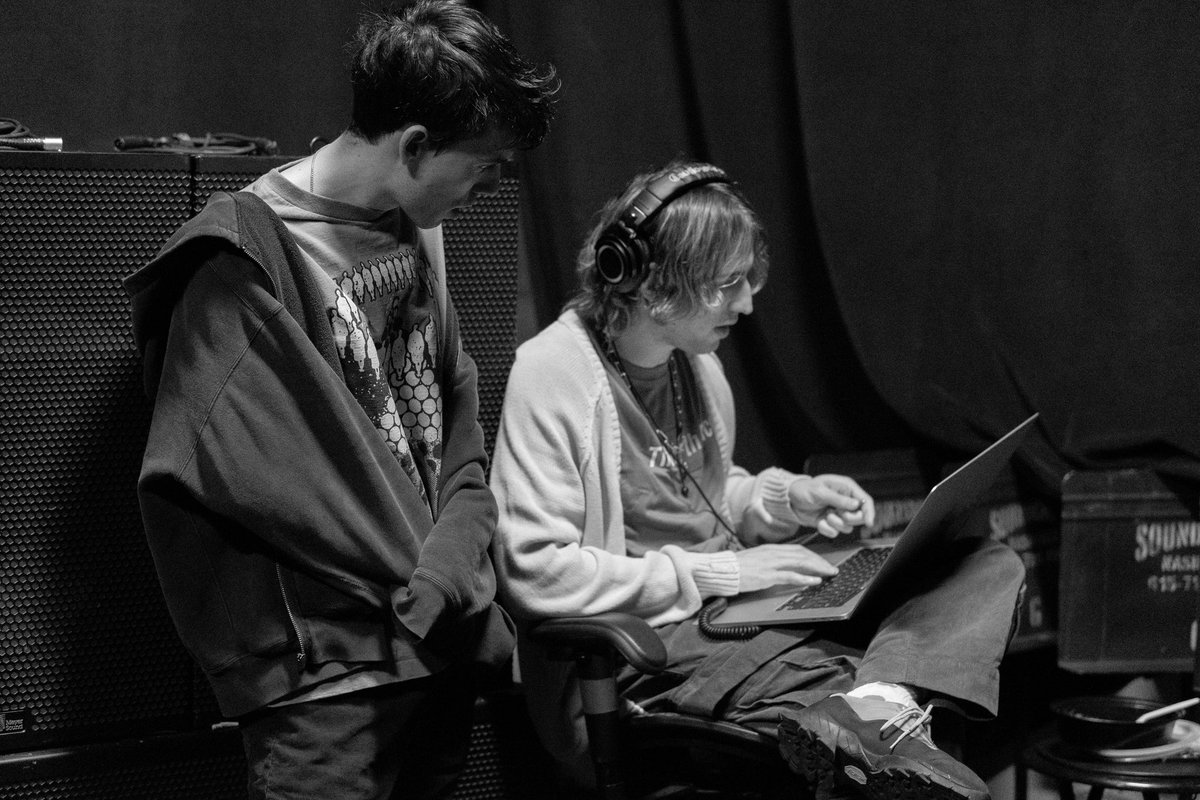 we just spent a few days together dialing in the Virtual Self b2b G Jones set &amp; visuals … could not be more hyped to show off what we’ve made at Second Sky next weekend