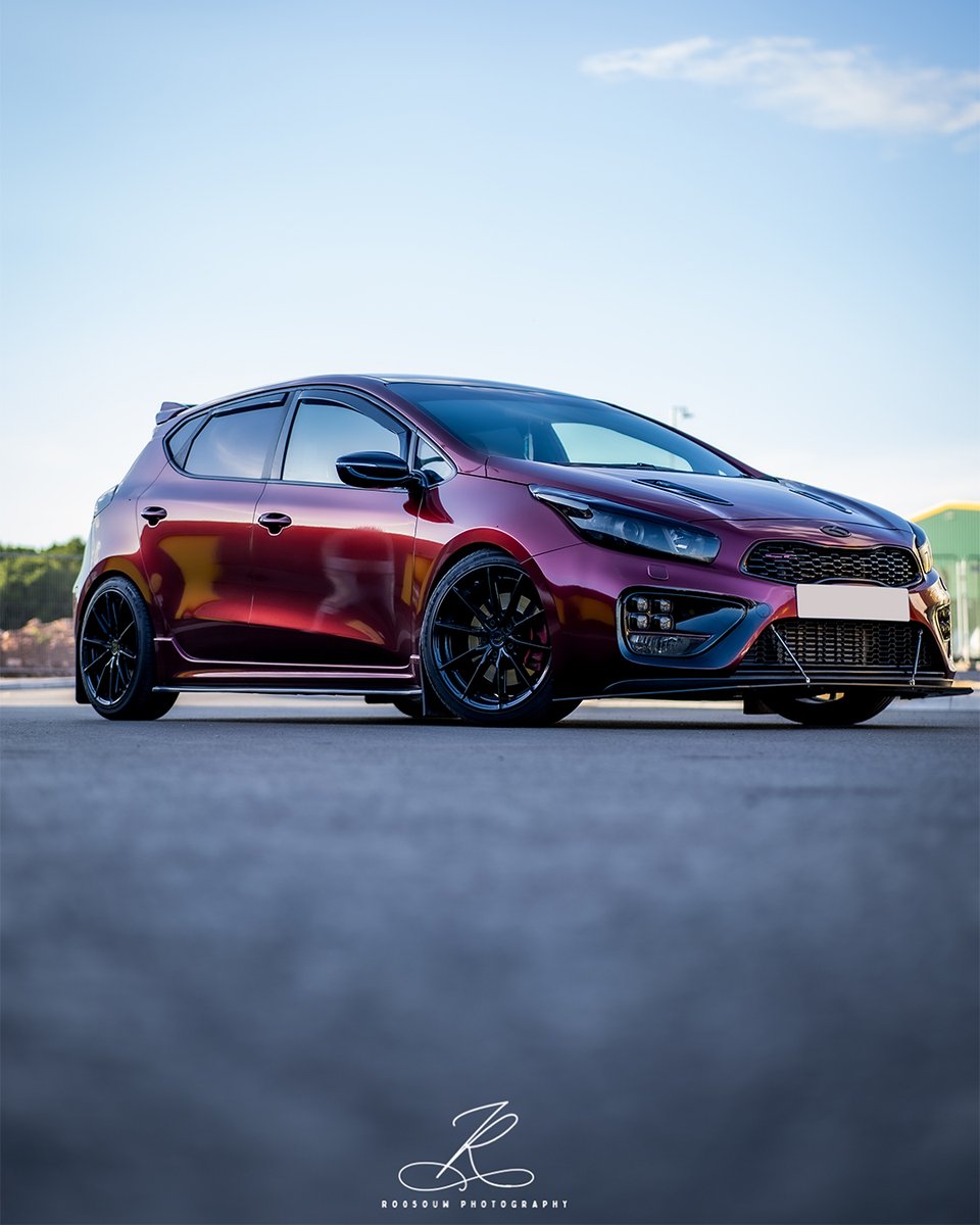maxtondesign's tweet photo. @ro05ouw knows how to style a car 😍
✔️ Racing Front Splitter
✔️ Side Skirt Diffusers
✔️ Rear Side Splitters
✔️ Racing Rear Diffuser
#Maxtondesign #cars #kia #kiaceed #ceedgt #kialove #kiaowners https://t.co/Ot6czLHW1h