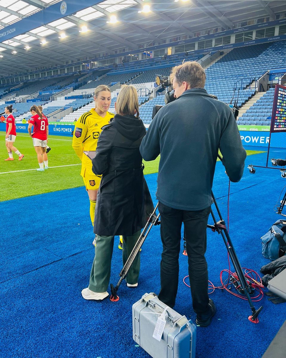 MollieKmita's tweet photo. Loved being back with MUTV today covering @ManUtdWomen vs @LCFC_Women in the @BarclaysWSL at the King Power Stadium 👏 https://t.co/9NQ03OIVLs