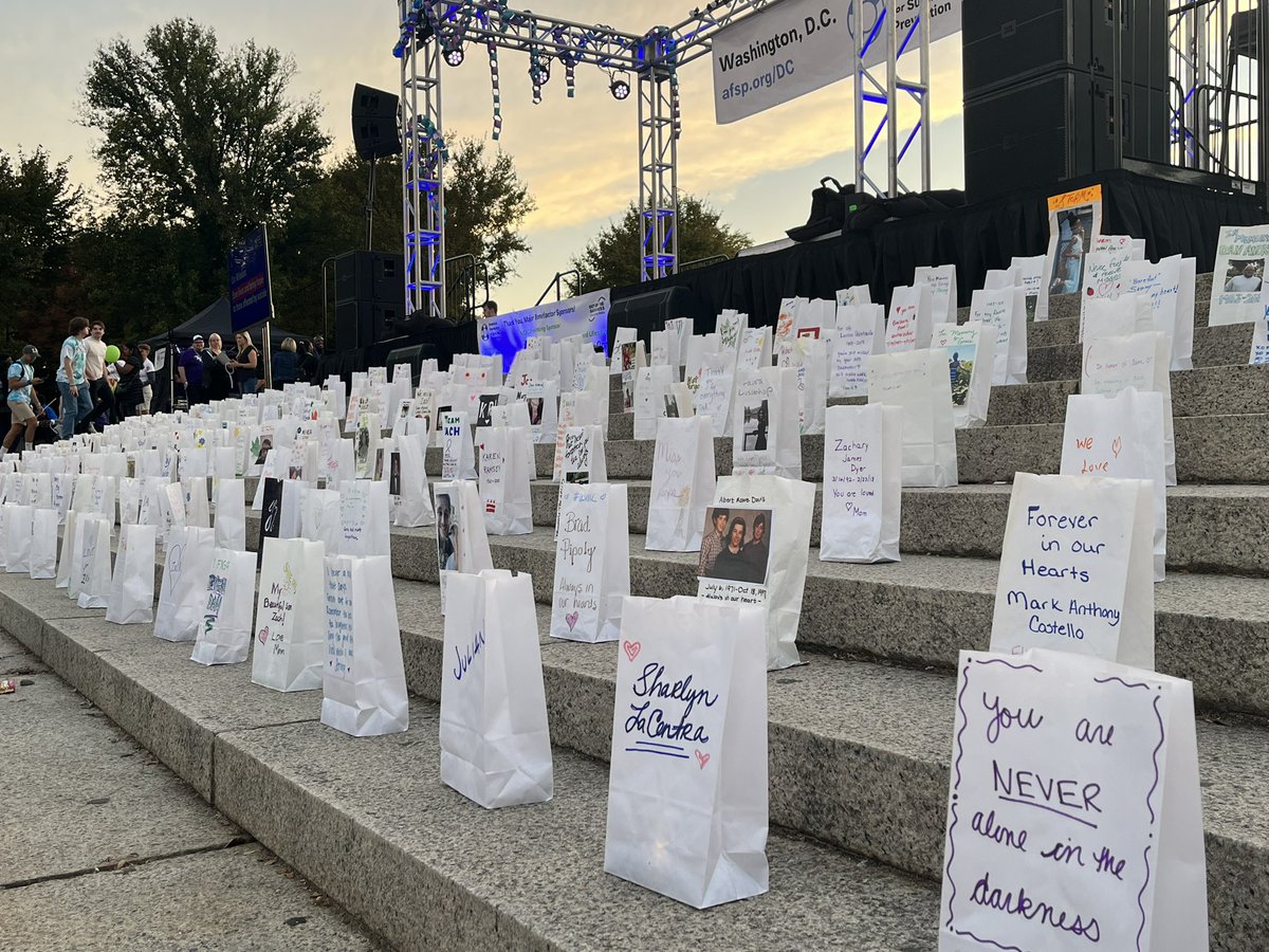 sdyslin's tweet photo. Annual @afspnational DC Out of the darkness walk yesterday💜 #MentalHealthMatters #SuicideAwareness #StrongerTogether https://t.co/tkXjO3RQIr