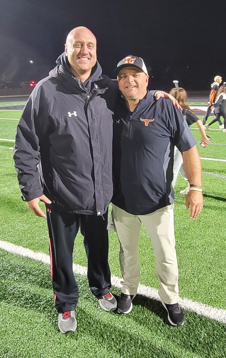 Jonathan Loudermilk (@coach_milk) on Twitter photo Congrats to Coach <a href="/mdunning3356/">Coach Dunning</a> and his <a href="/LanierFootball/">Lanier Football</a> on a huge win Friday night! Always great seeing one of my former high school coaches still doing great things in Gwinnett County High School football! #FridayNightLights #DownSouthNorthGwinnettBoys #GoLonghorns 🐮🏈🟠⚫️ Congrats to Coach <a href="/mdunning3356/">Coach Dunning</a> and his <a href="/LanierFootball/">Lanier Football</a> on a huge win Friday night! Always great seeing one of my former high school coaches still doing great things in Gwinnett County High School football! #FridayNightLights #DownSouthNorthGwinnettBoys #GoLonghorns 🐮🏈🟠⚫️