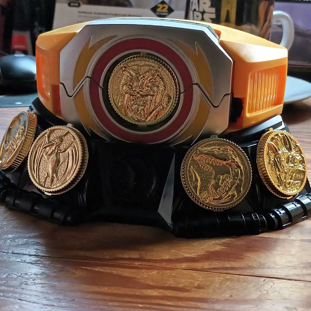 FrancoisGallen's tweet photo. Commande @ZavviFr reçu 🤩 @PowerRangers #Mightypowerrangers  #morphers #collection #jouet #Yellowrangers @Hasbro #annee90 #ClubDorothee #Serietv . https://t.co/bo2Ok5KBaU