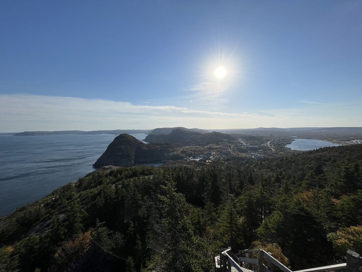 dawn_kimmy_nl's tweet photo. I made it to the top of the hill! It’s windy today but it’s like 20 degrees so it’s very nice! 🌞 @EastCoastTrail
#yyt #hiking #eastcoast #explorenl #fakk #weekendvibes https://t.co/jHY8TVwReV
