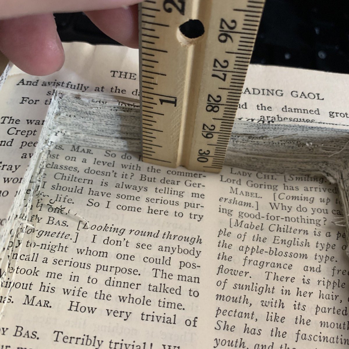 BSbargains's tweet photo. Just listed a 1927 Oscar Wilde book that had pages 2-363 hollowed out to store something. The pages hollowed were glued together. Had no idea what to list it as

@TheUsedBookGuy https://t.co/hdVGfwtrup