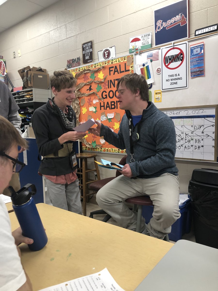 Leya White tweet media