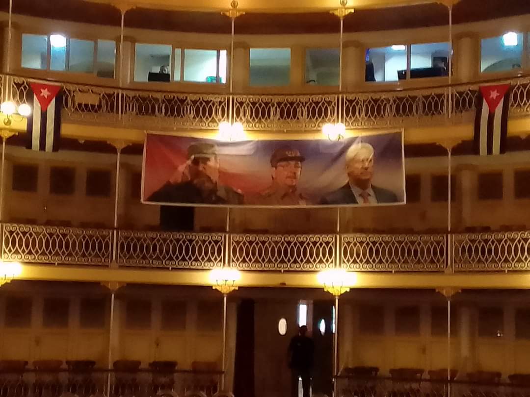 gpppmatanzas's tweet photo. El teatro Sauto engalanado para la plenaria X Congreso de la FEU de la Universidad de Matanzas, que sesionó en la ma��ana de este domingo.
#XCongresoFEU #Matanzas #GobMtz @FeuucmM @feu_um @FeuMtz @FeuCuba @SautoTeatro #MatancerosEnVictoria https://t.co/jt0Eez6sH7