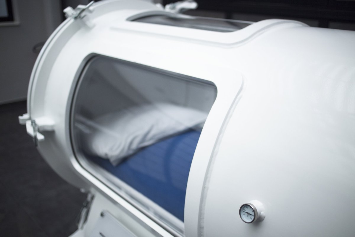Hyperbaric oxygen therapy may help resolve symptoms of concussion in children years after they have suffered a brain injury, researchers in Israel have found. #NeuroTwitter ms.spr.ly/6018dX61q
