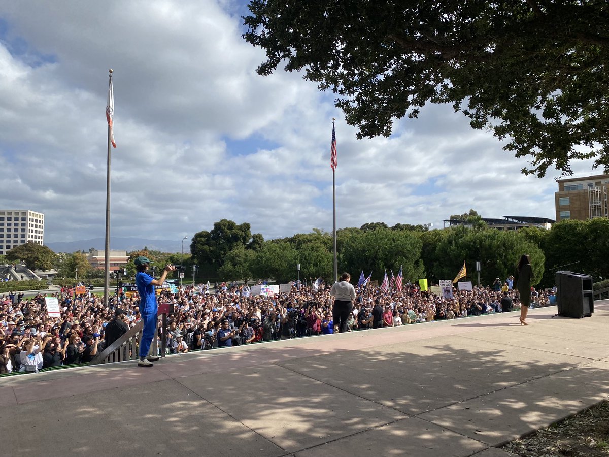 Tommy Vietor tweet media