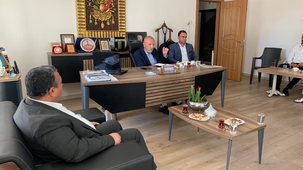 Eğitim Platformu Şanlıurfa (@edepurfa) on Twitter photo Bölge koordinatörümüz Yakup Akıncıoğlu beyin katıldığı çeşitli konularda istişareler yaptığımız toplantıya katılan tüm Koordinatorlerimize teşekkür ediyoruz <a href="/ZEYNELONAL/">Zeynel Önal</a> <a href="/edepmerkezi/">EDEP - Eğitime Destek Programları Merkezi</a> Bölge koordinatörümüz Yakup Akıncıoğlu beyin katıldığı çeşitli konularda istişareler yaptığımız toplantıya katılan tüm Koordinatorlerimize teşekkür ediyoruz <a href="/ZEYNELONAL/">Zeynel Önal</a> <a href="/edepmerkezi/">EDEP - Eğitime Destek Programları Merkezi</a>