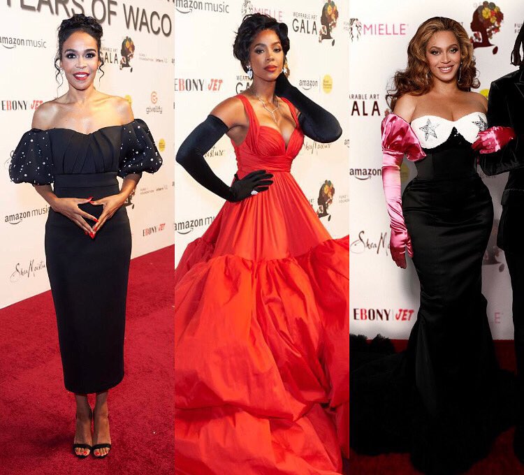 GET MICHELLE SOME GLOVES!!!! #WearableArtGala