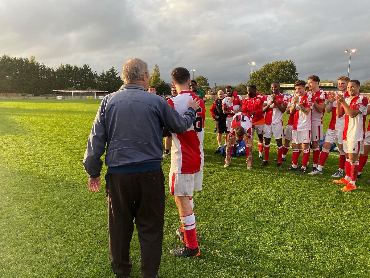 FCSouthall's tweet photo. After yesterdays win Jack Roper was presented with his tankard for recently making his 100th appearance for the club. 

Well done Ropes ❤️🤍 https://t.co/fInxTwE91G