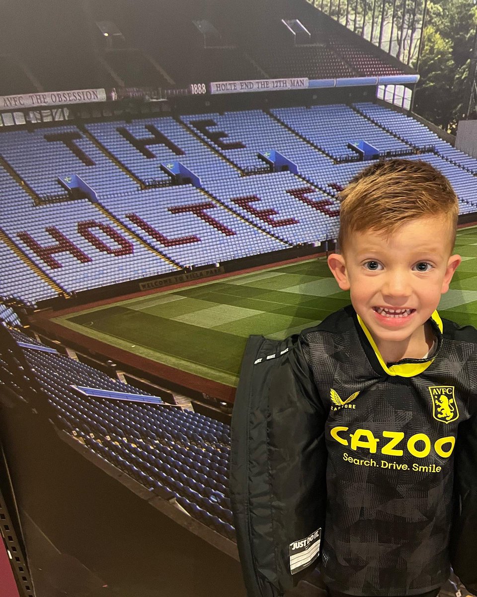 Cole’s first game at Villa Park today and what a day it was! 3 goals in 15 minutes and a 4-0 win is more than most Villa fans could have hoped after the recent performances! Our new lucky mascot can go again! <a href="/AVFCOfficial_/">Aston Villa 🟡</a> #VillaPark #avfc #utv