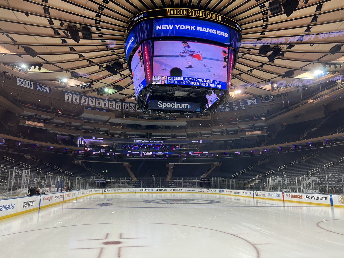 We made it to @TheGarden #CBJ vs. #NYR at 5:00 ET. Pregame coverage starts at 4:30 on @971thefan & the @BlueJacketsNHL Radio Network.