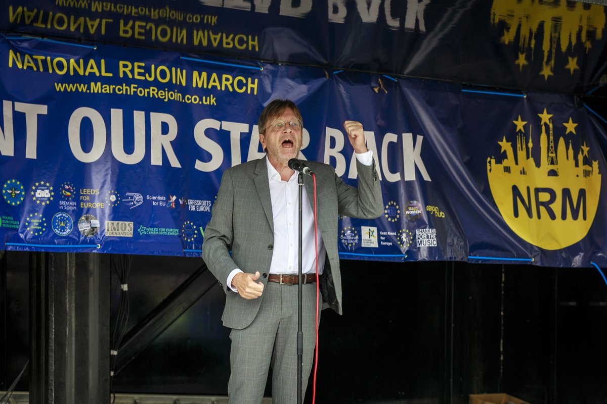 WendyNowak's tweet photo. @Peston At the #MarchForRejoin @TerryReintke and @guyverhofstadt both spoke about wanting us to #RejoinEU They're on our side. Pls sign/RT the petition. It's not a dream. https://t.co/xnfo8Cuvh3 https://t.co/SxtZmZgdsy