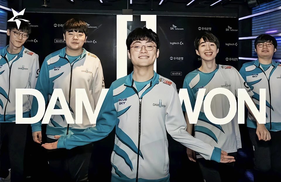 Rur1Ye's tweet photo. @lolesports https://t.co/Re0mr11PX9
