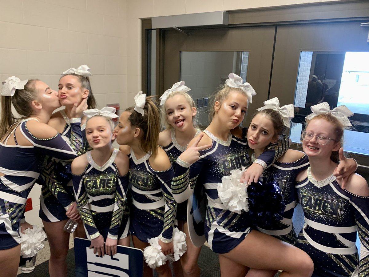Carey Comp. Cheer tweet media