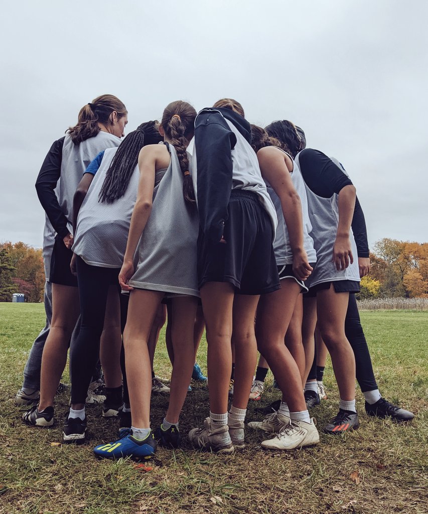 HavenUltimate's tweet photo. Finals for @HavenSHUG vs. @LMGirlsUltimate 🥏🐾♠️
Let's go, #phillyultimate https://t.co/sd6UqXEzMF