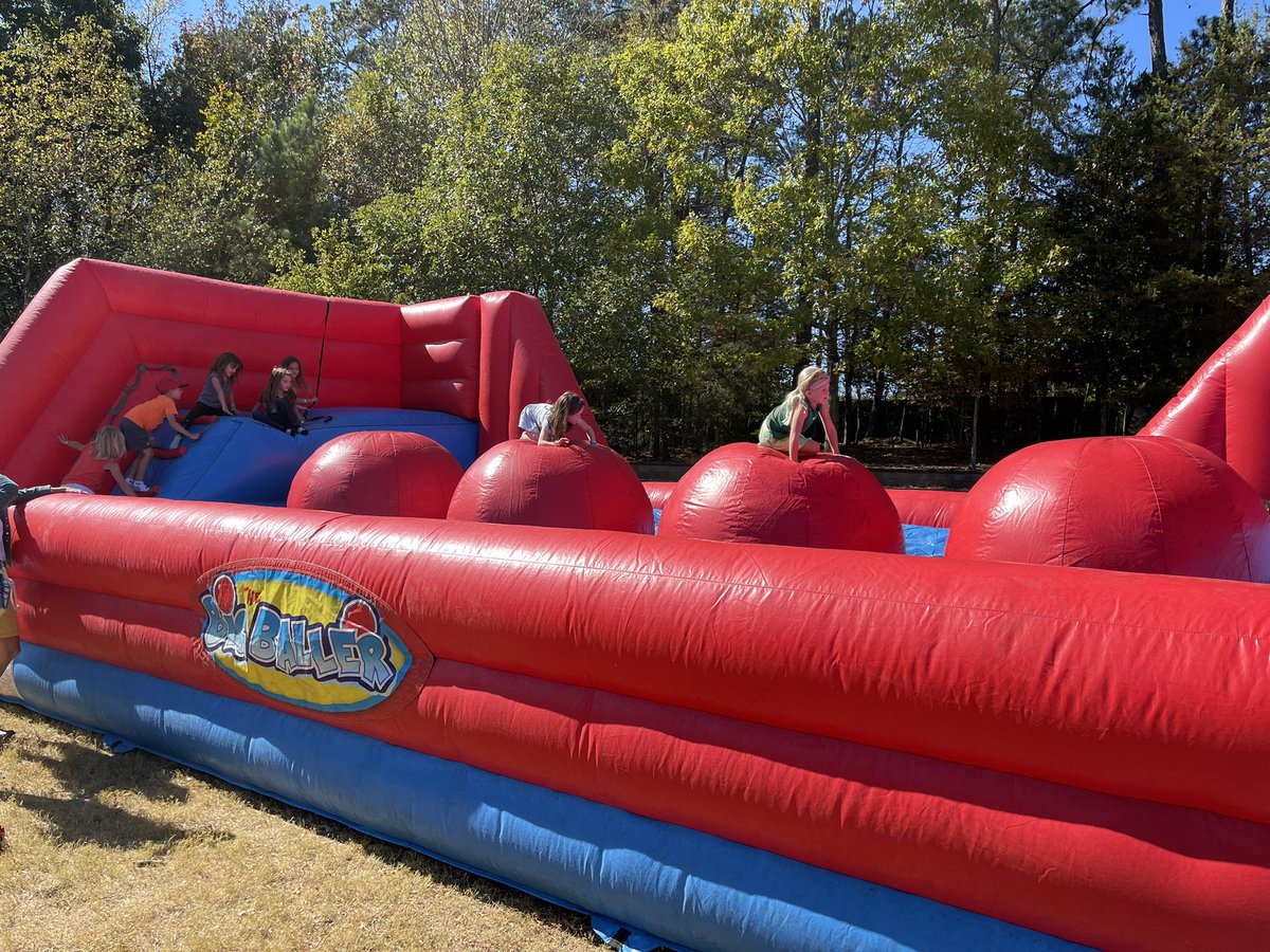Lots of fun activities at Trinity’s Fall Festival! #trinitylearns