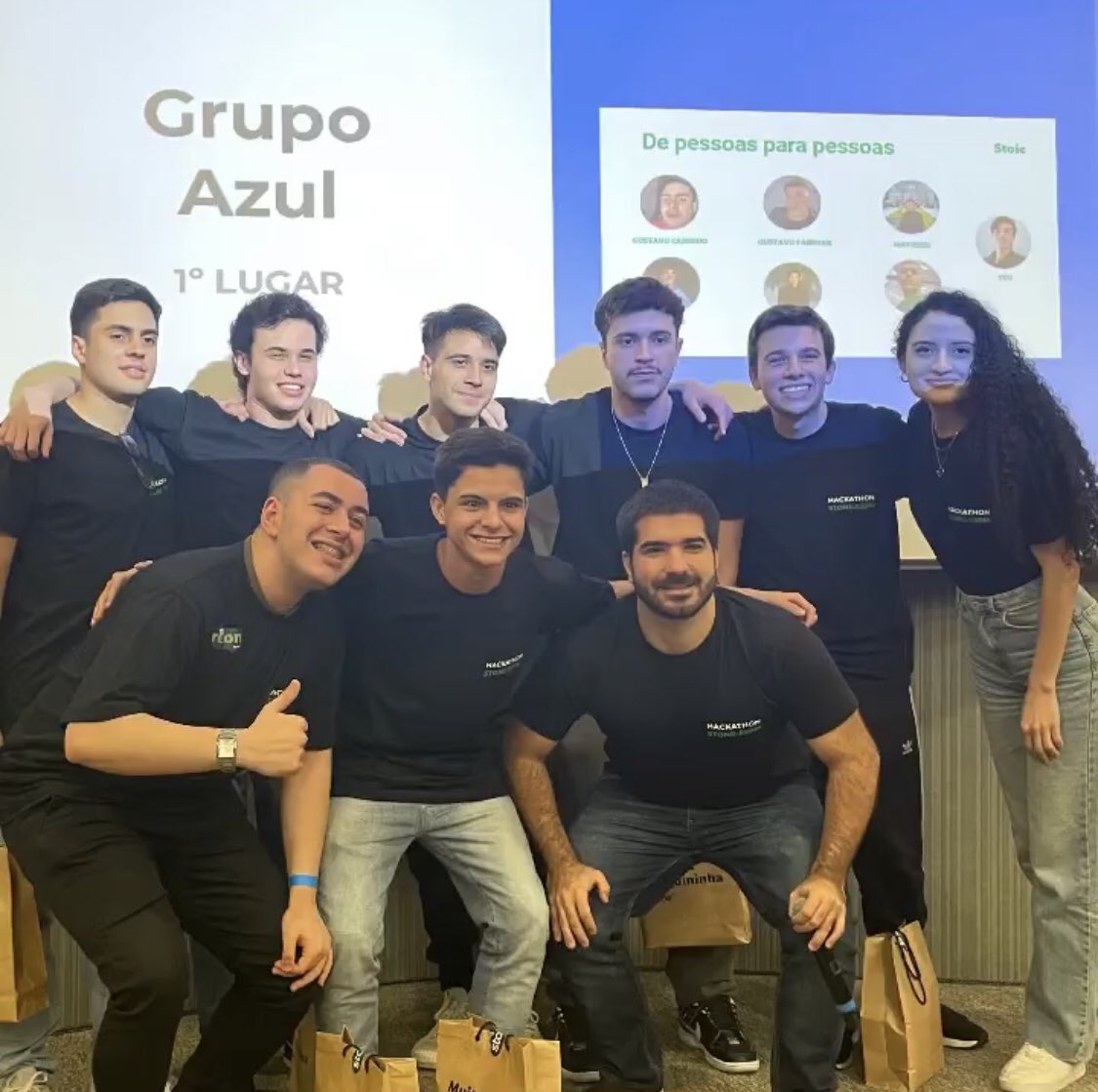 Startuplab_ESPM's tweet image. Parabéns ao grupo azul vencedor do Hackathon de 2022 🎉🎉🎉🚀🚀