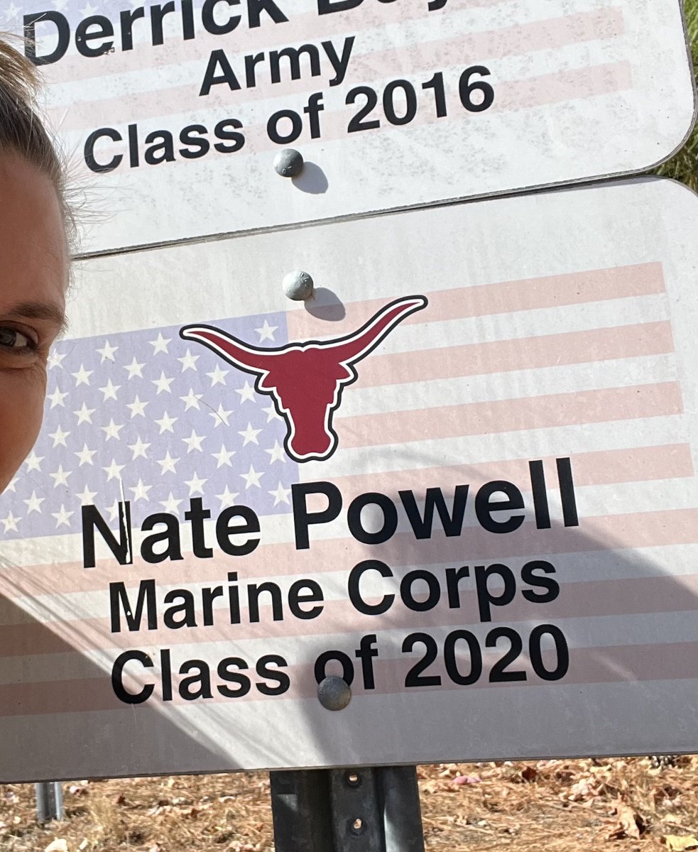 radPCHS's tweet photo. @LambertHS and @FCSchoolsGA Nate changed from reserves to enlisted after graduation and Lambert took it upon themselves to change the sign for him.  You went above and beyond, and I’m so grateful. Thank you for honoring our soldiers. https://t.co/4AfG46czeK